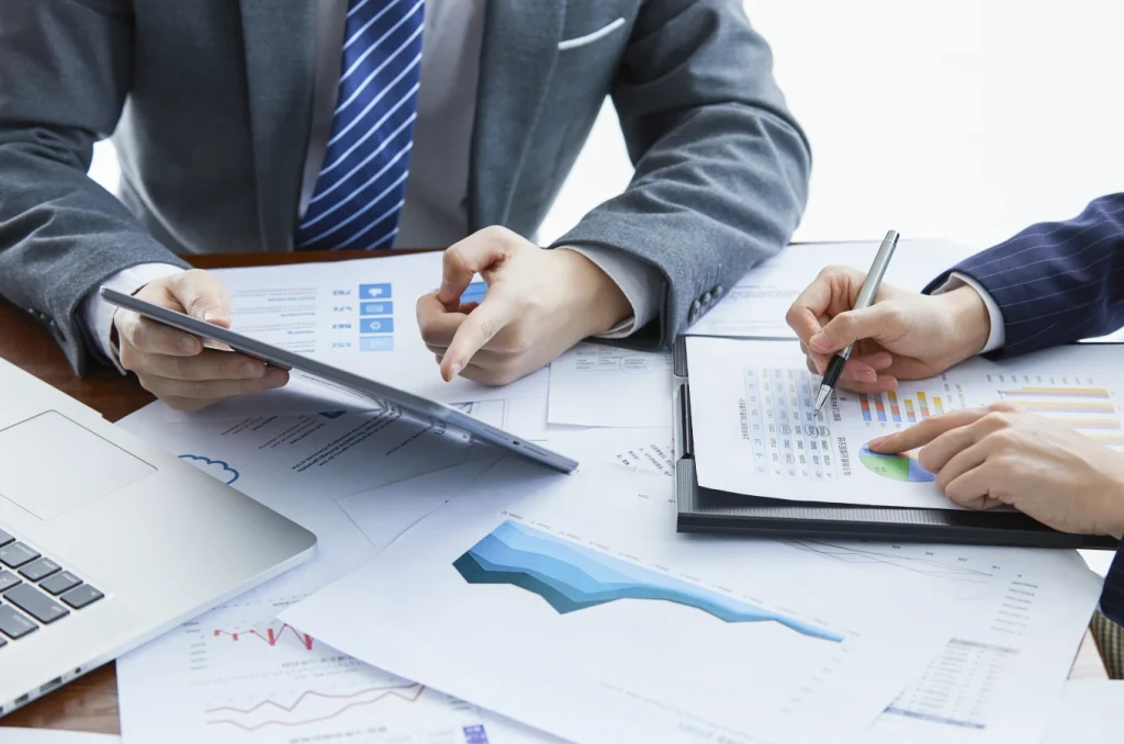 tax service banner